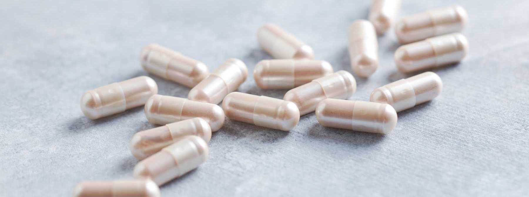 Supplements White Cropped